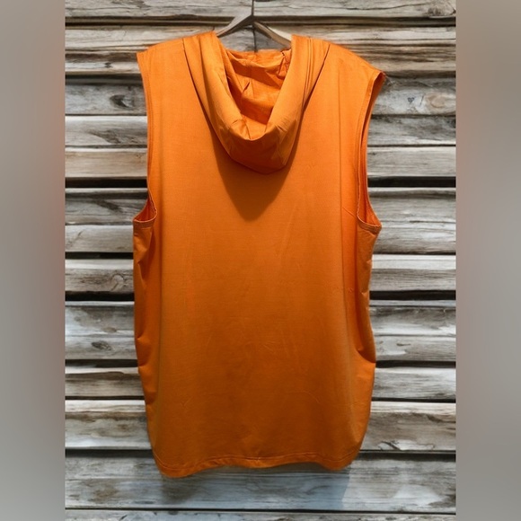 NWT Men's Sleeveless Tank Quick Dry Athleisure Muscle Top Gold Size XL - Picture 5 of 9